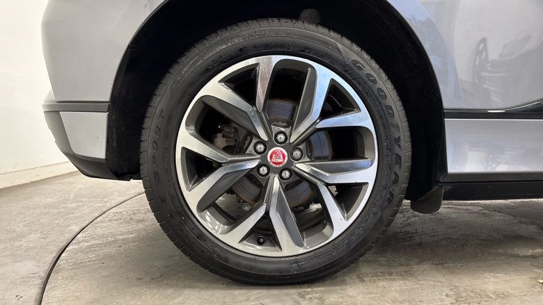 Jaguar I-Pace 294kW EV400 Black 90kWh 5dr Auto [11kW Charger] Electric Estate